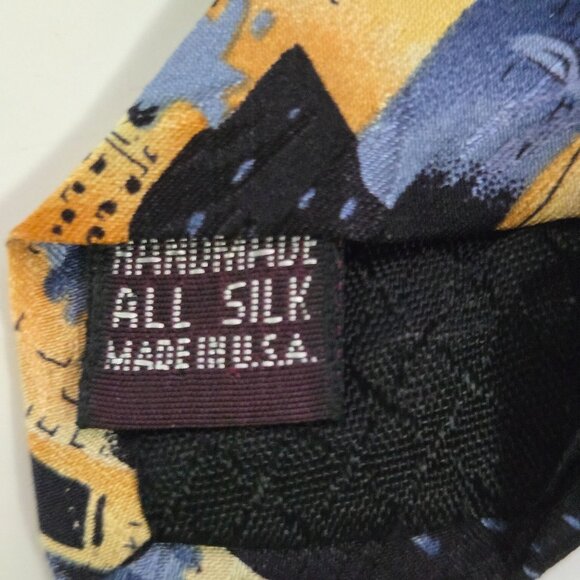 Umberto Bossi Handmade 100% Silk Tie Italian Cityscape Stunning - Picture 4 of 4